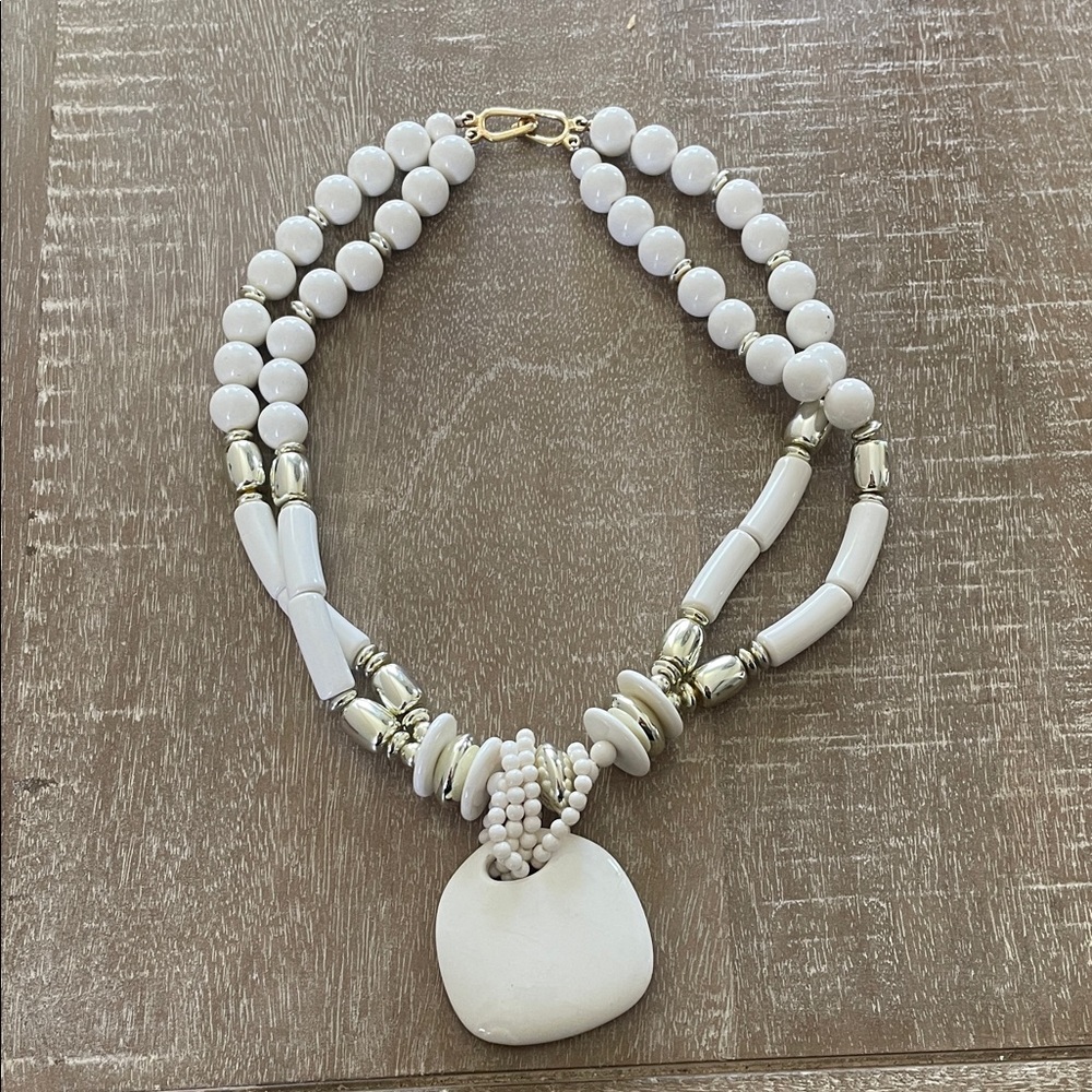 Vintage Gold Tone & White Beaded Choker Statement Necklace